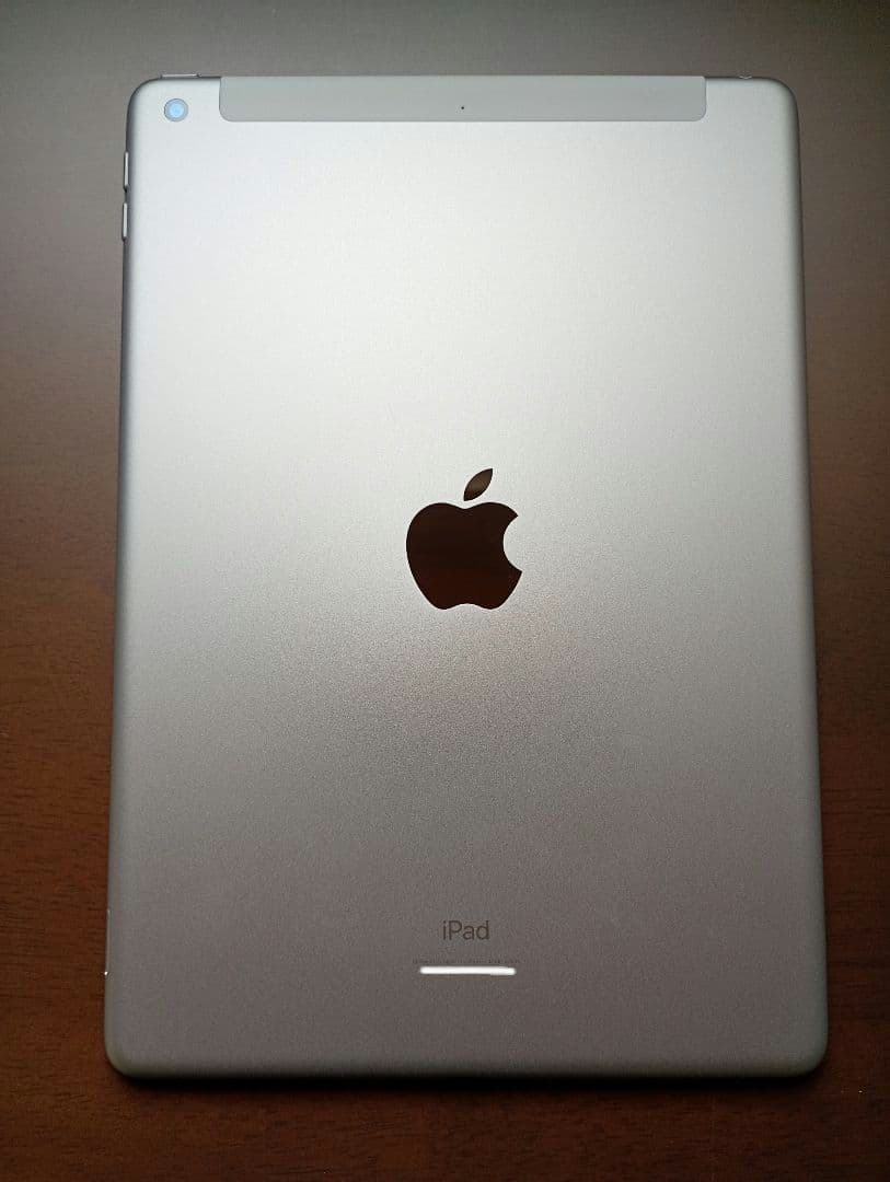 iPad 第9世代 Wi-Fi+Cellular 256GB シルバー