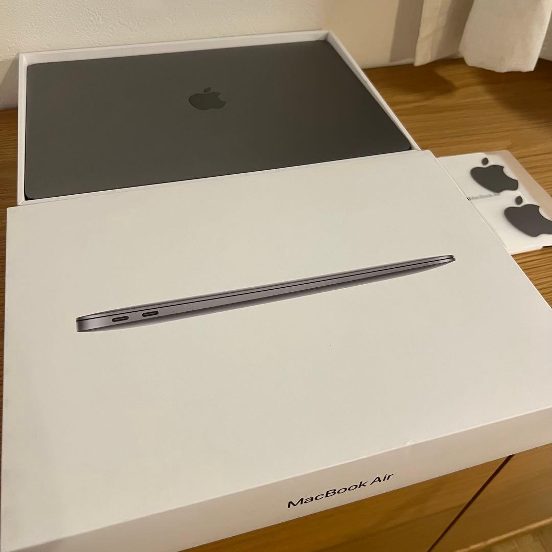 MacBook Air 13インチ　スペースグレー