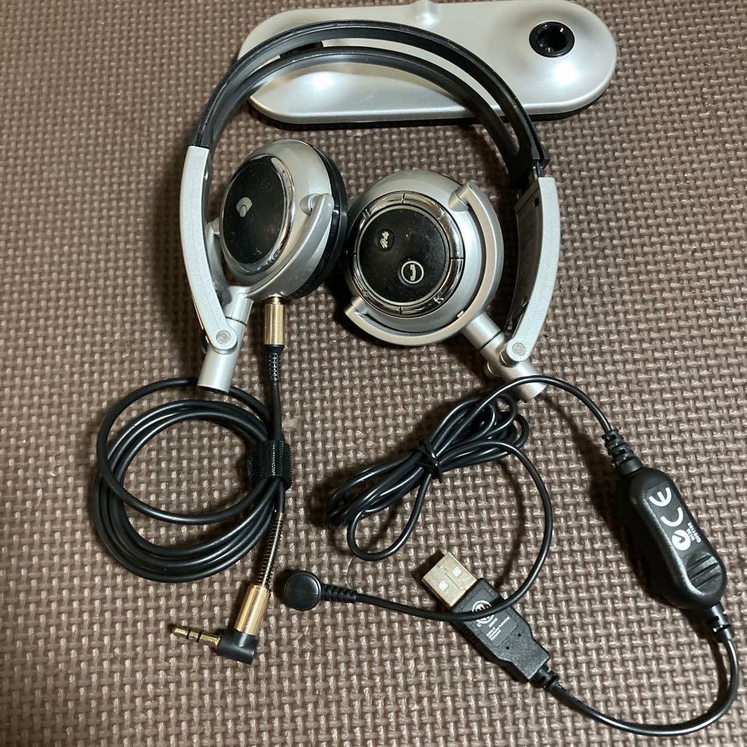 プラントロニクス折りたたみブルーツゥースヘッドホン パルサー