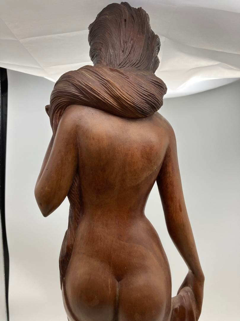 木彫り 木製 女性像 裸婦像 置物 オブジェ　バリ 工芸品　裸体