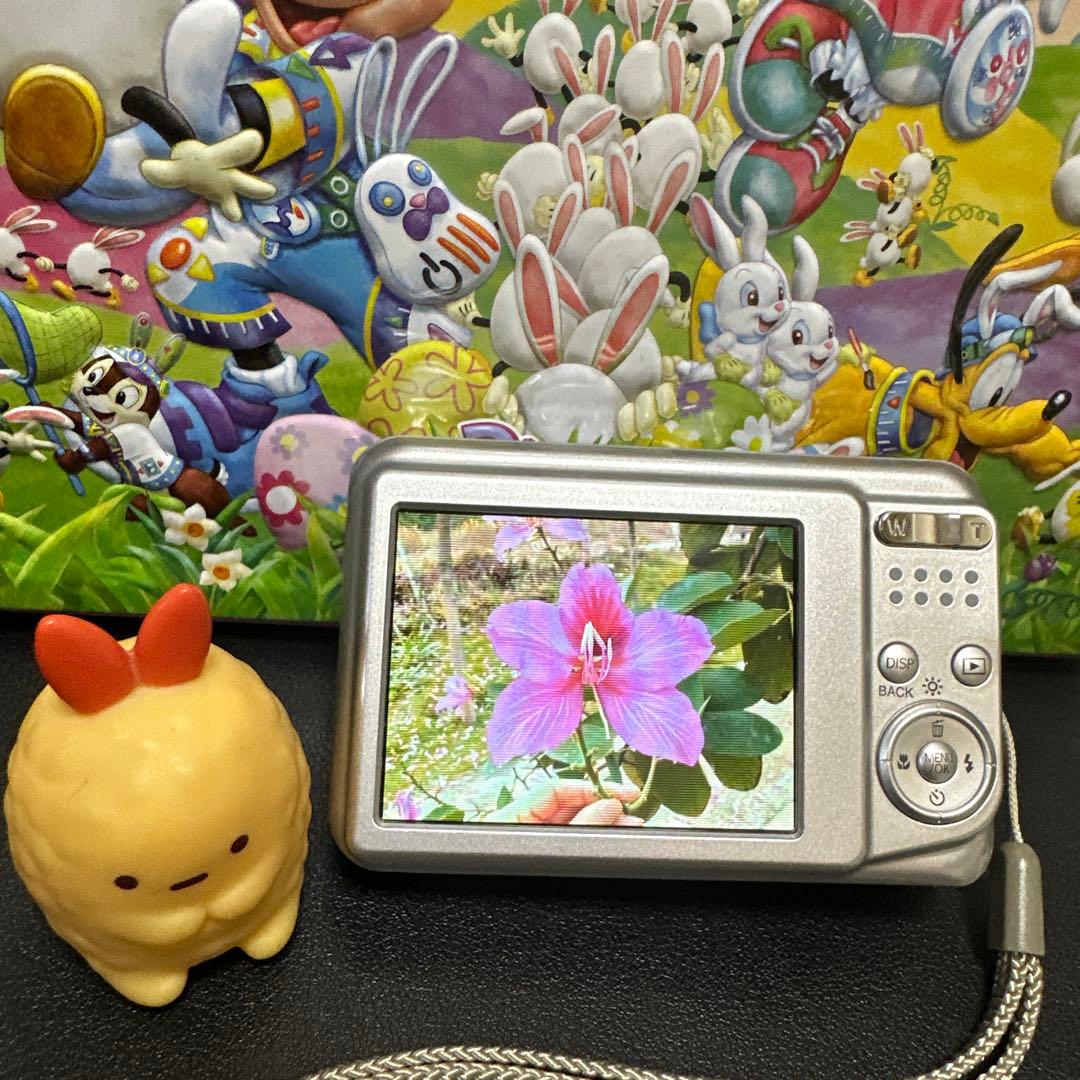 FUJIFILM FINEPIX AV100 動作品　電池式　SDカード付き