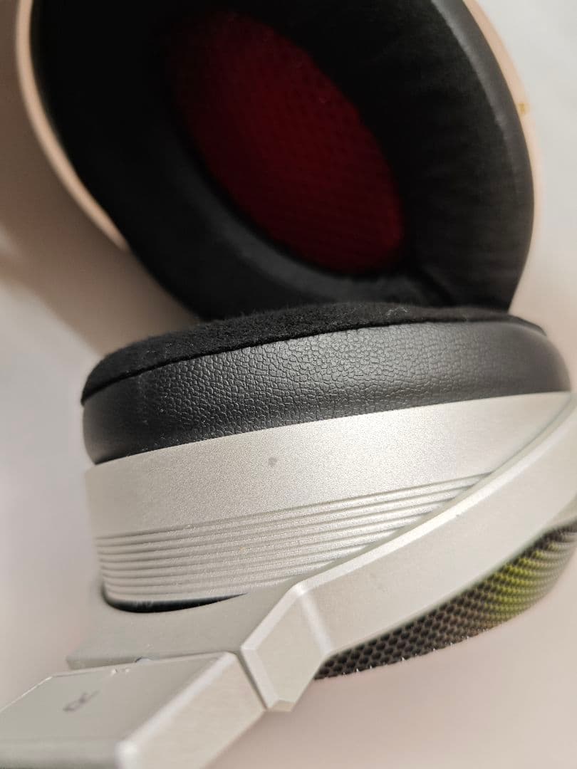 平面磁界型ヘッドホン T+A Solitaire Pレプリカ MOD