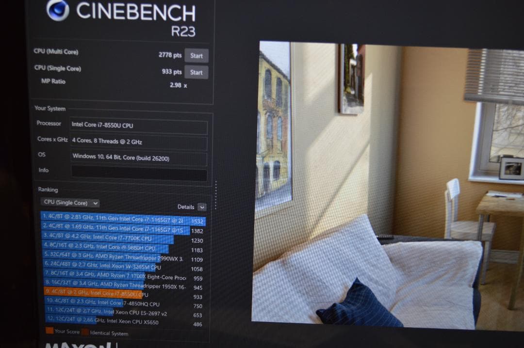 レッドLAVIE第8世代Corei7/32G/SSD1TB/新品バッテリー