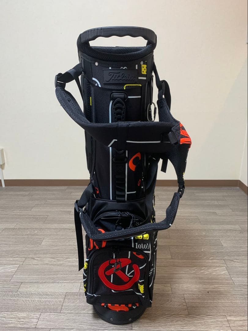 スタンド式キャディバック　2024PGAツアー記念モデル『ナイトギャンブラー』