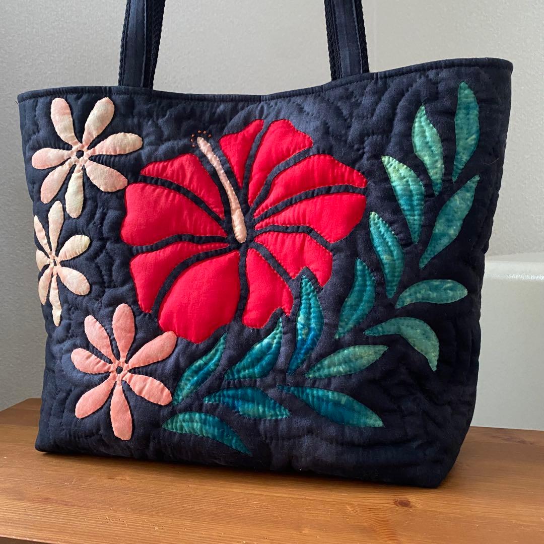 ハワイアンキルト◆トートバッグ◆ハイビスカス、ティアレ◆ハンドメイド