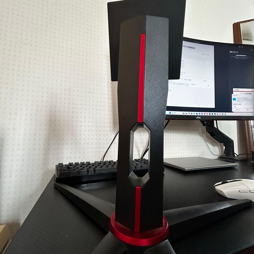 【240Hz】モニターアーム付 AOC 湾曲モニター（1920×1080)