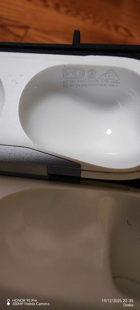 Apple AirPods Pro完璧に動作します。