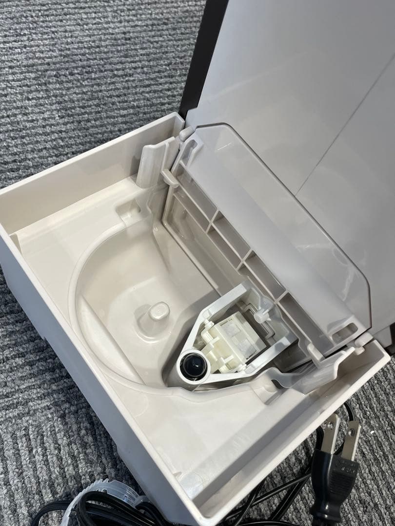 2024年製　ダイニチ　ハイブリッド式加湿器　1月購入　レシート、箱付き
