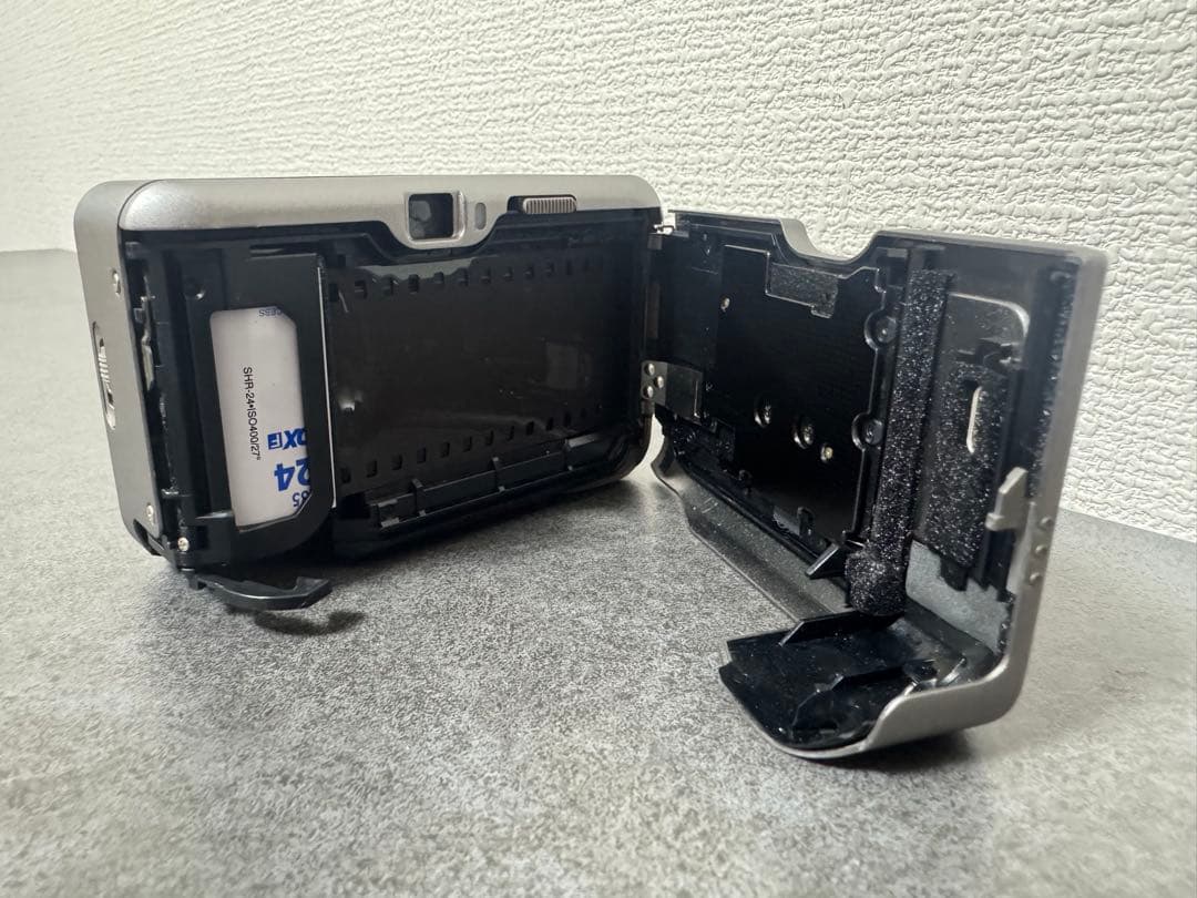 【ジャンク品】FUJIFILM フジフィルム CARDIA mini TIARA