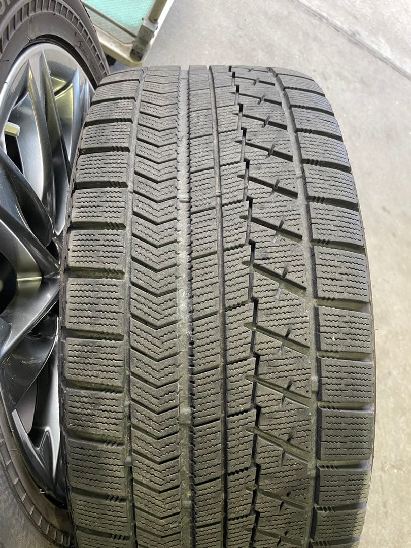 ノンパパ様　レクサスLS 純正　美品　　スタッドレスセット　245/50R19