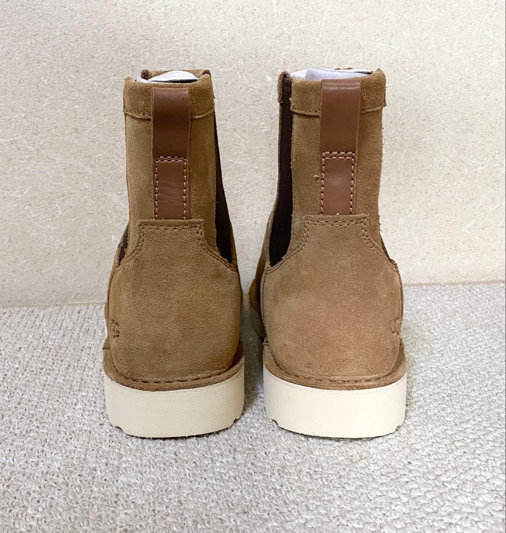 UGG サイドゴアブーツ ベージュ