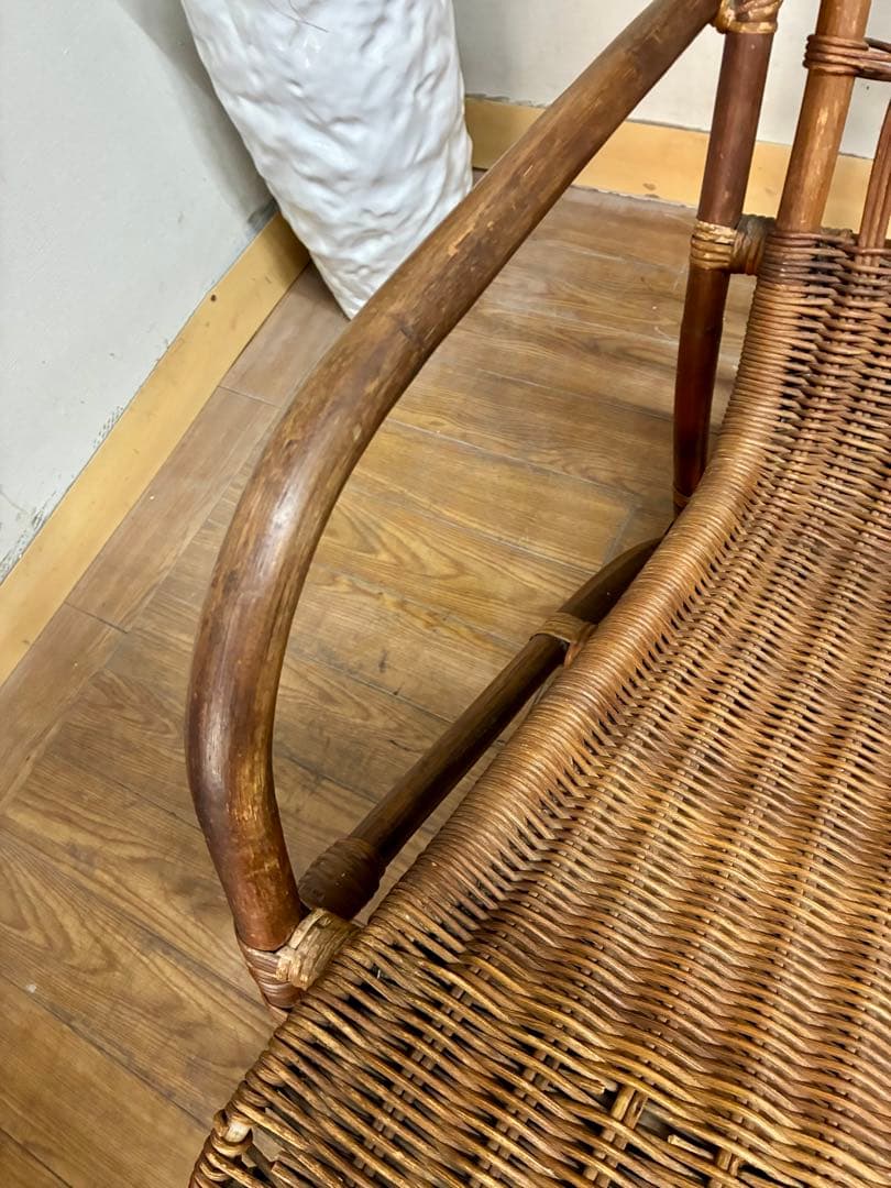 管448☆アジアンヴィンテージ☆ラタン☆藤☆ロッキングチェア☆揺り椅子