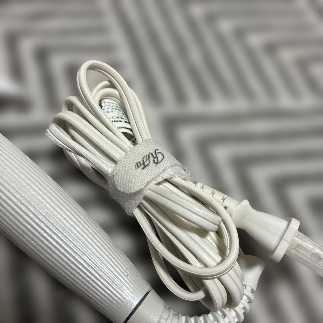 ReFA カールヘアアイロン 32ミリ　ホワイト・シルバー