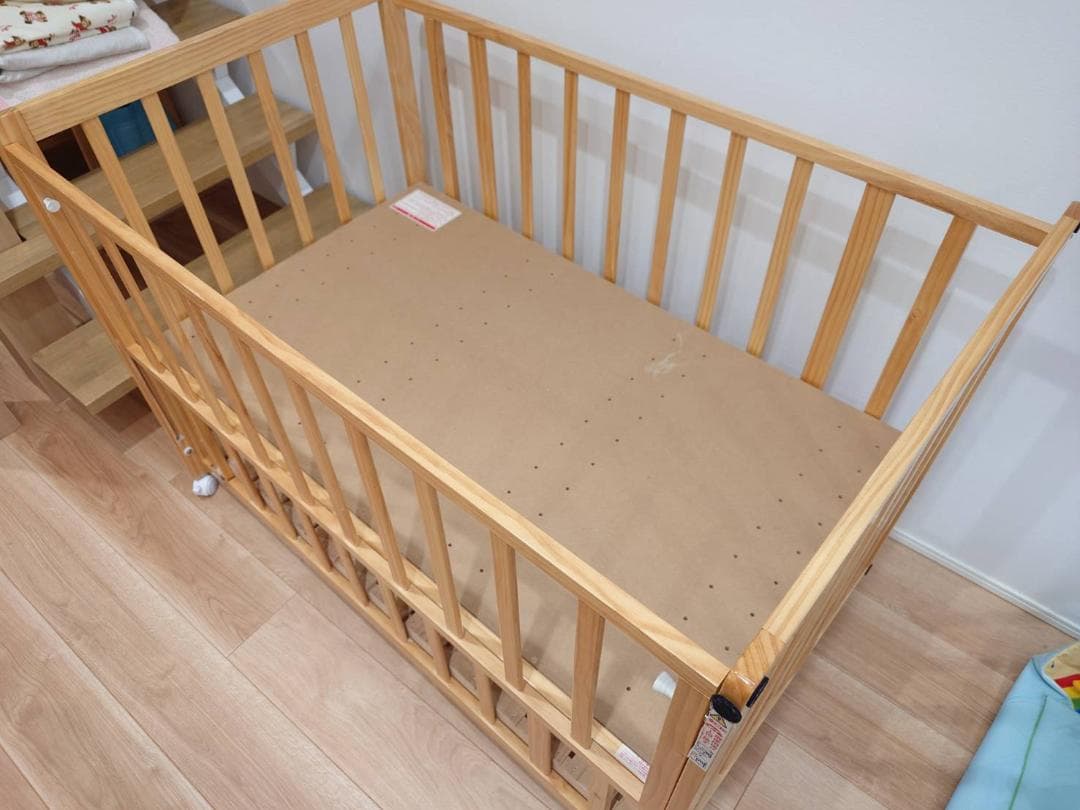 ベビーベッド *苺大福