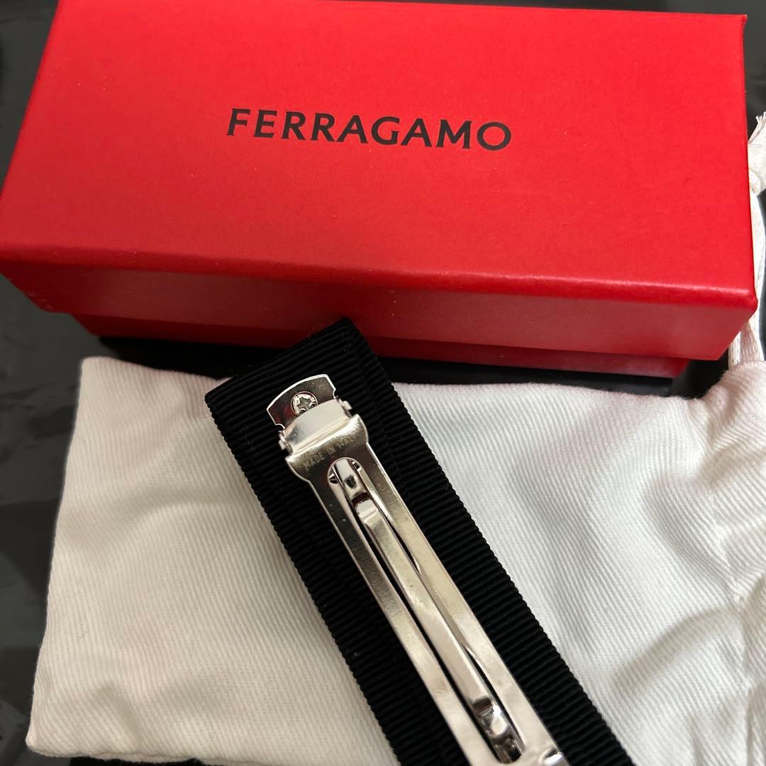 【新品】Salvatore Ferragamo クリスタルリボンバレッタ