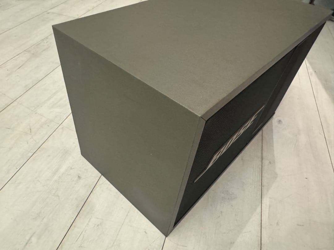 BOSE　301　AUDIO VIDEO MONITOR