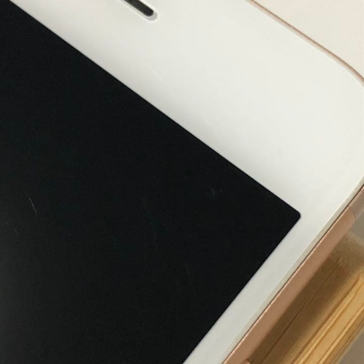 iPhone 8 Gold 256 GB SIMフリー