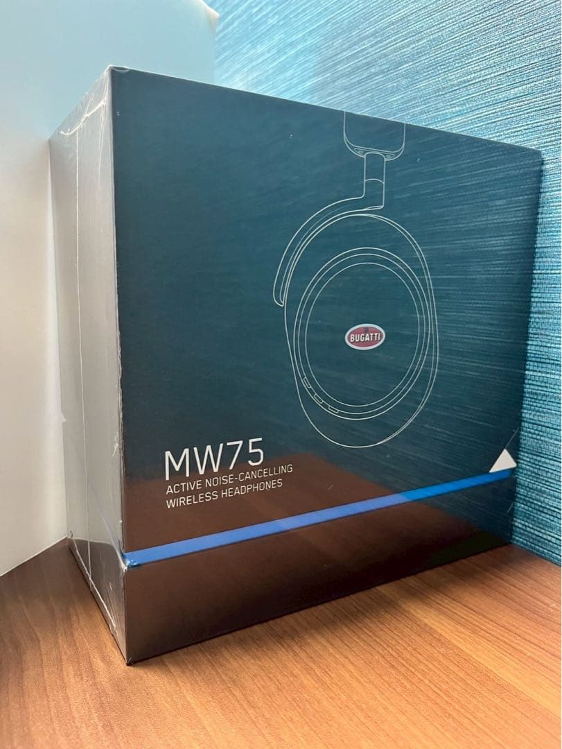 【期間限定値下げ残り1個】ブガッティワイヤレスヘッドホン