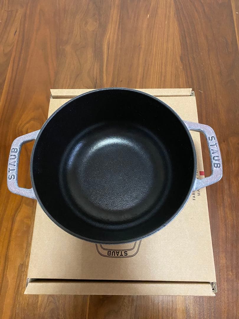 ストウブ鍋　ワナベM 18センチ　シフォンローズ