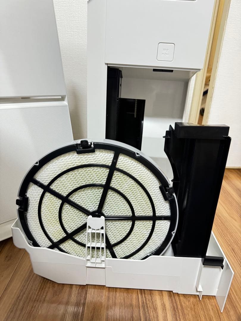 美品★パナソニック 加湿空気清浄機 ナノイーX搭載 ~31畳 F-VC70XT★