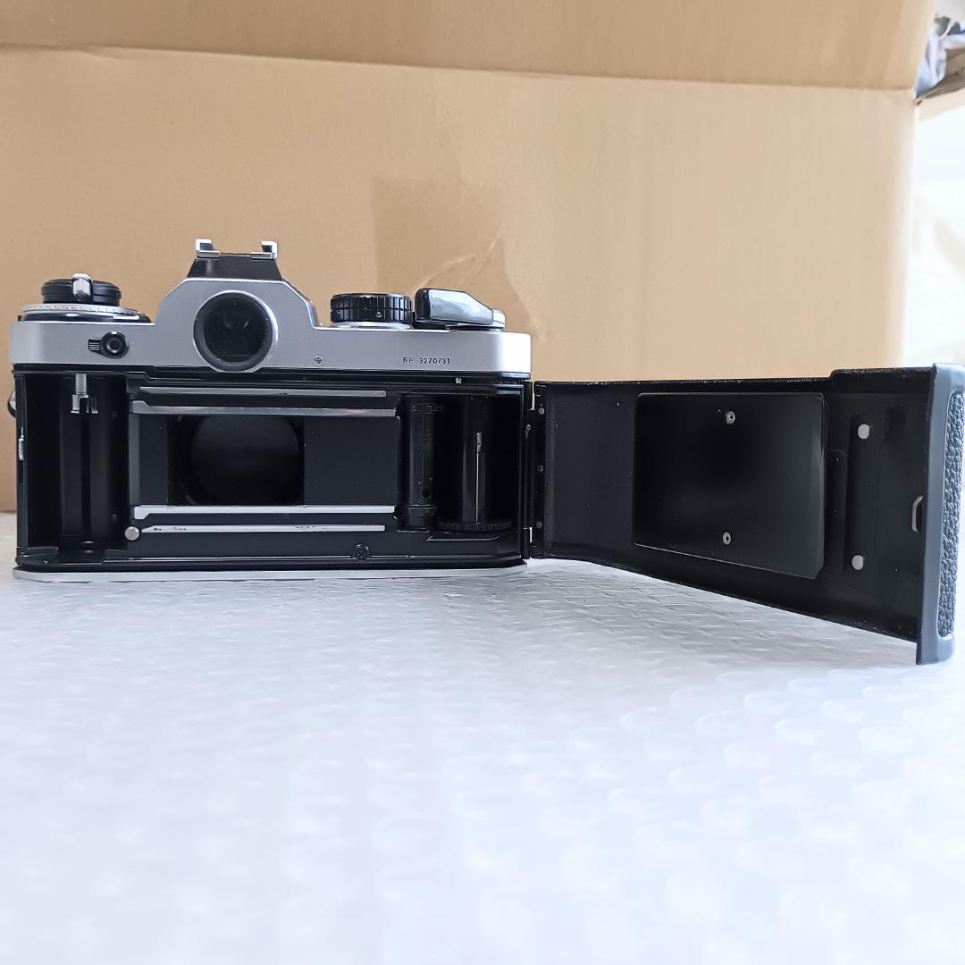 Nikon FE FM フィルム一眼レフカメラ 50mmレンズ ジャンク出品