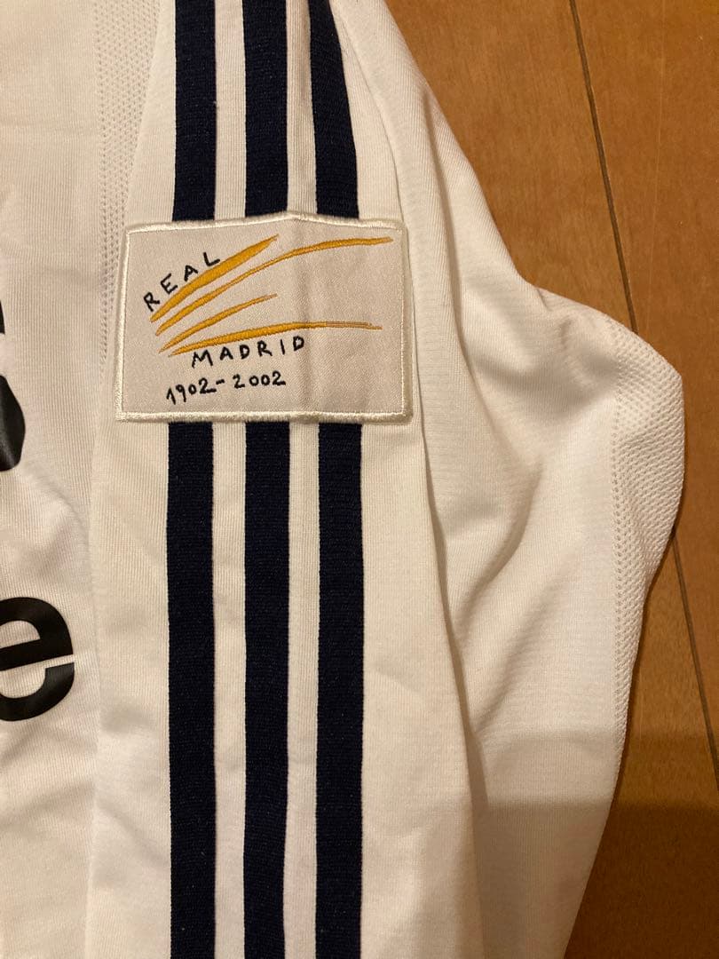 送料無料　希少品　 レアルマドリード02-03(H) ＣＬ仕様 長袖　ジダンm