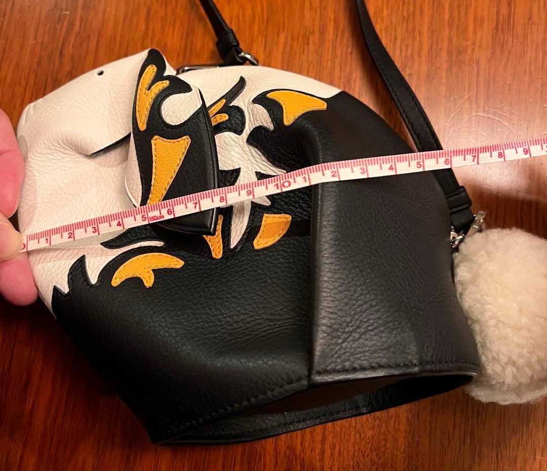 ロエベ　うさぎポーチポシェット