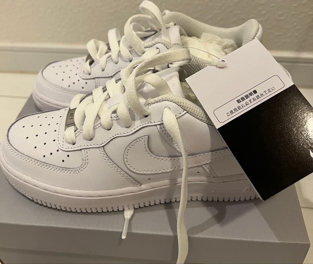 ナイキ エアフォース1 LE ジュニアシューズ