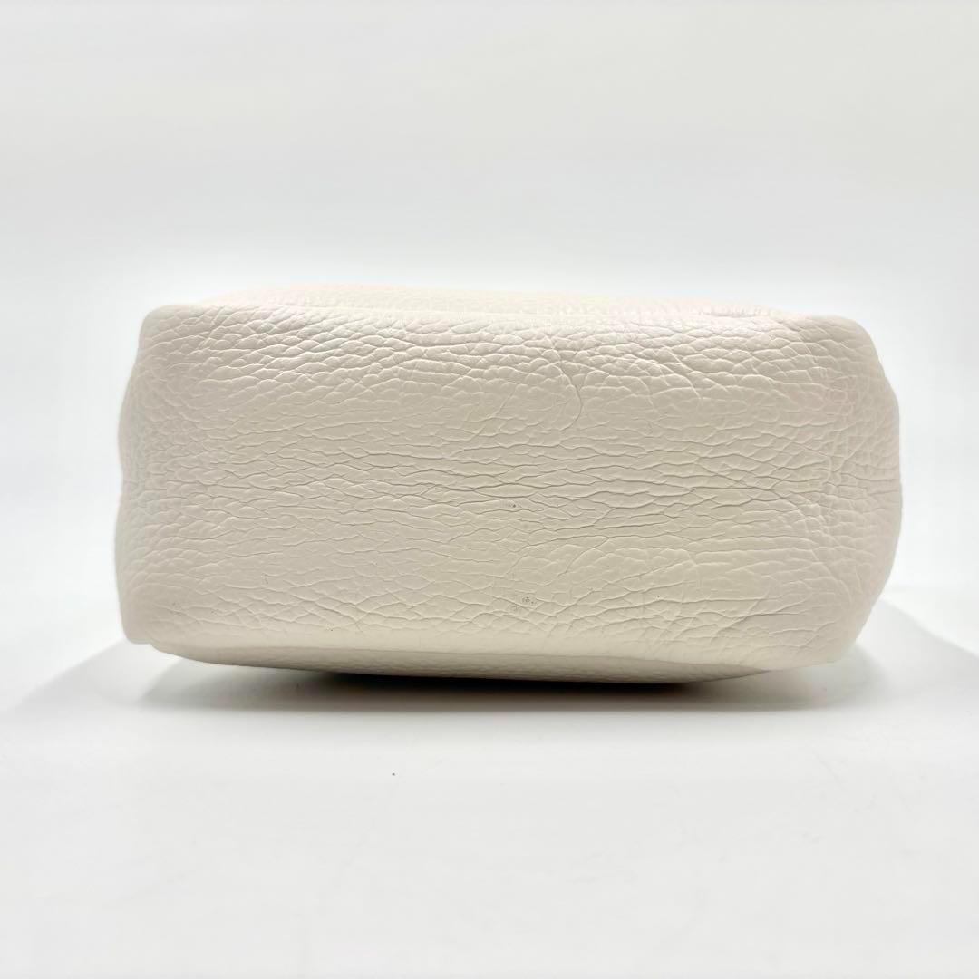 【未使用に近い】 ヤングアンドオルセン 2way ショルダーバッグ チェーン