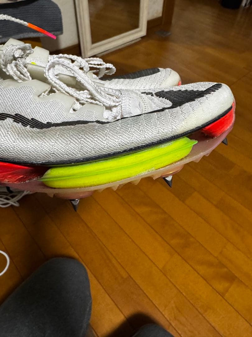 Nike マックスフライ　23.5 ②