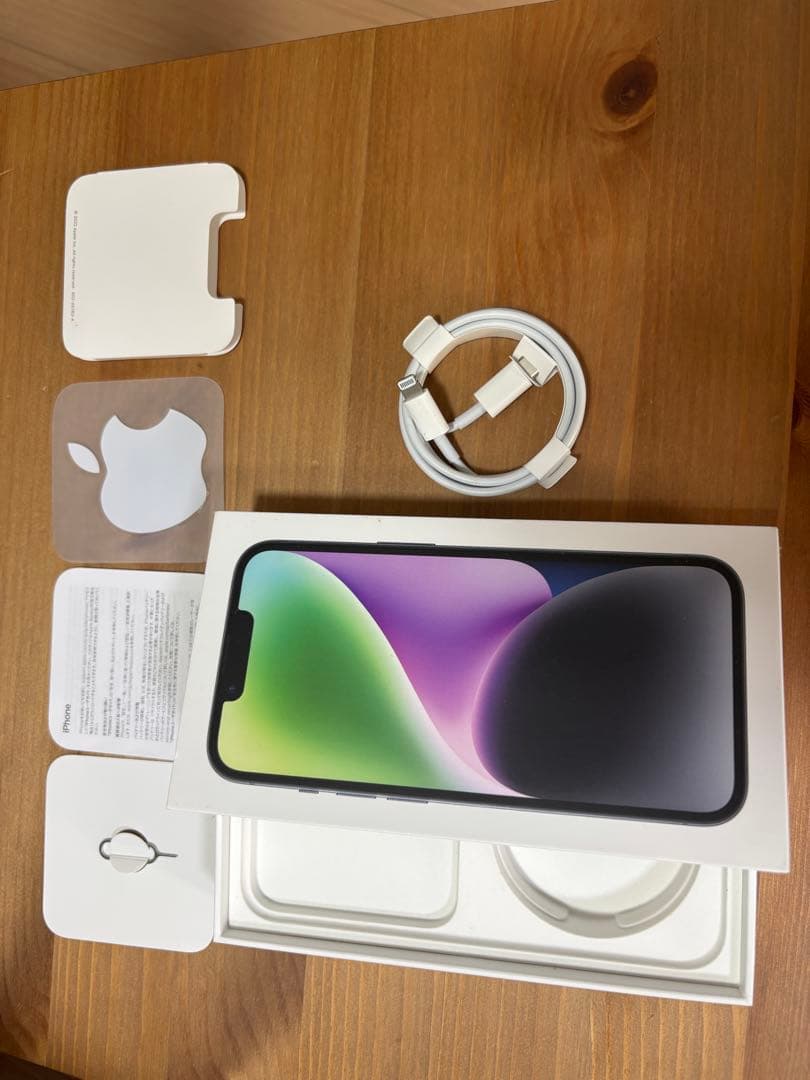 スーさんiPhone 14ミッドナイト 256GB 付属品完備