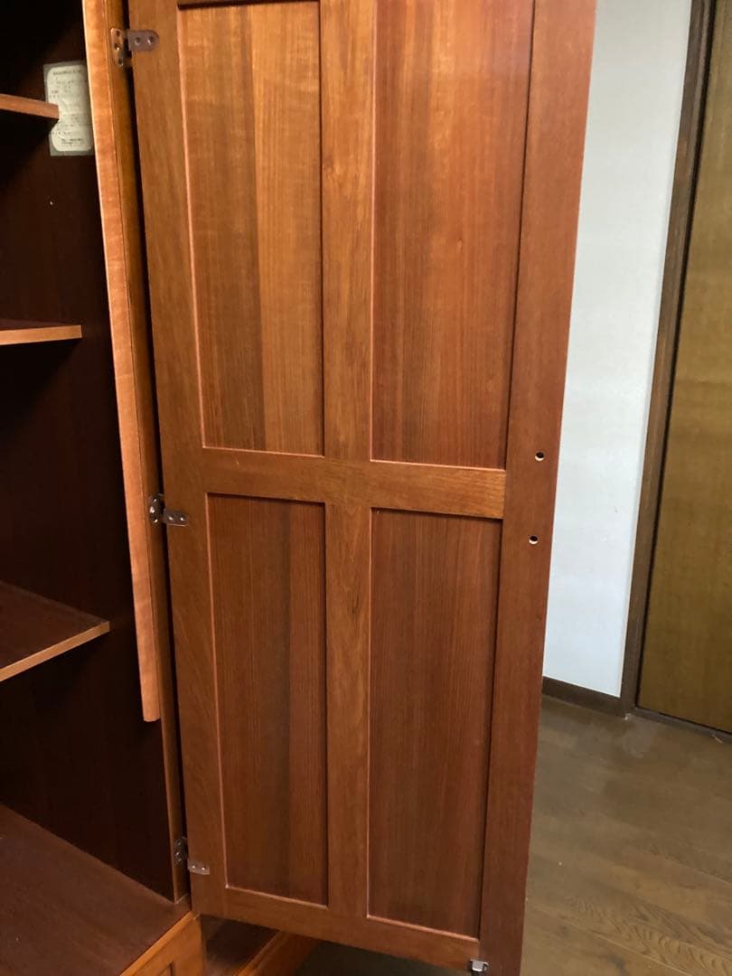 ①木製ブラウン収納家具 ロッカー　棚付き　中段のみ