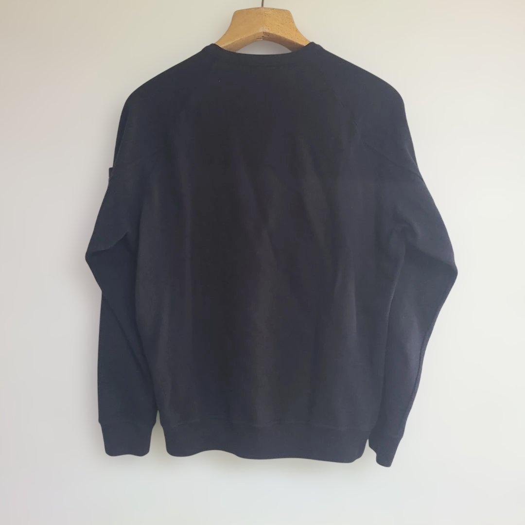 Stone  ストーンアイランド ブラッククルーネックトレーナー L