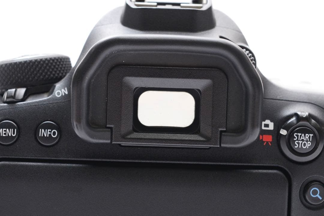 デジタル一眼レフCanon EOS 6D Mark II 標準&望遠レンズセット