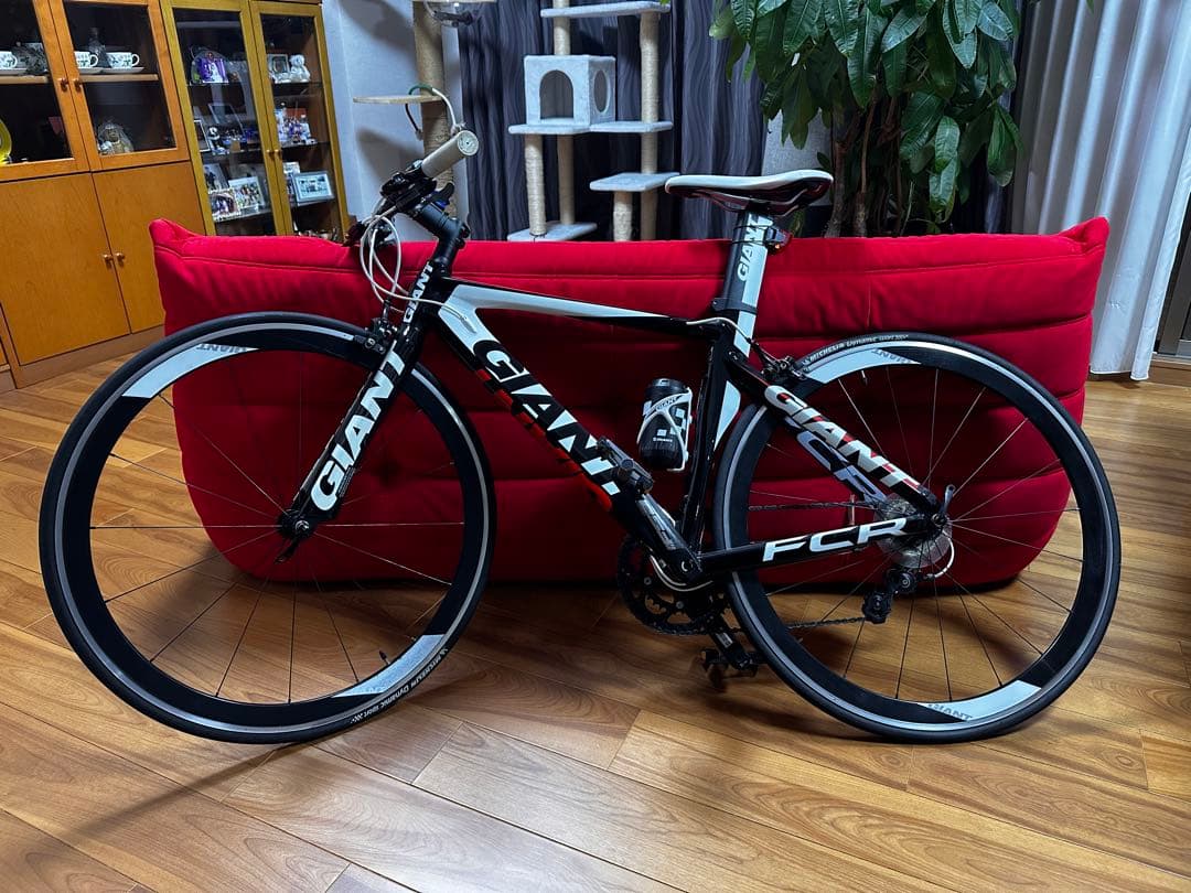 【希少・美品】GIANT ロードバイクFCR0（手渡しであれば¥85,000）
