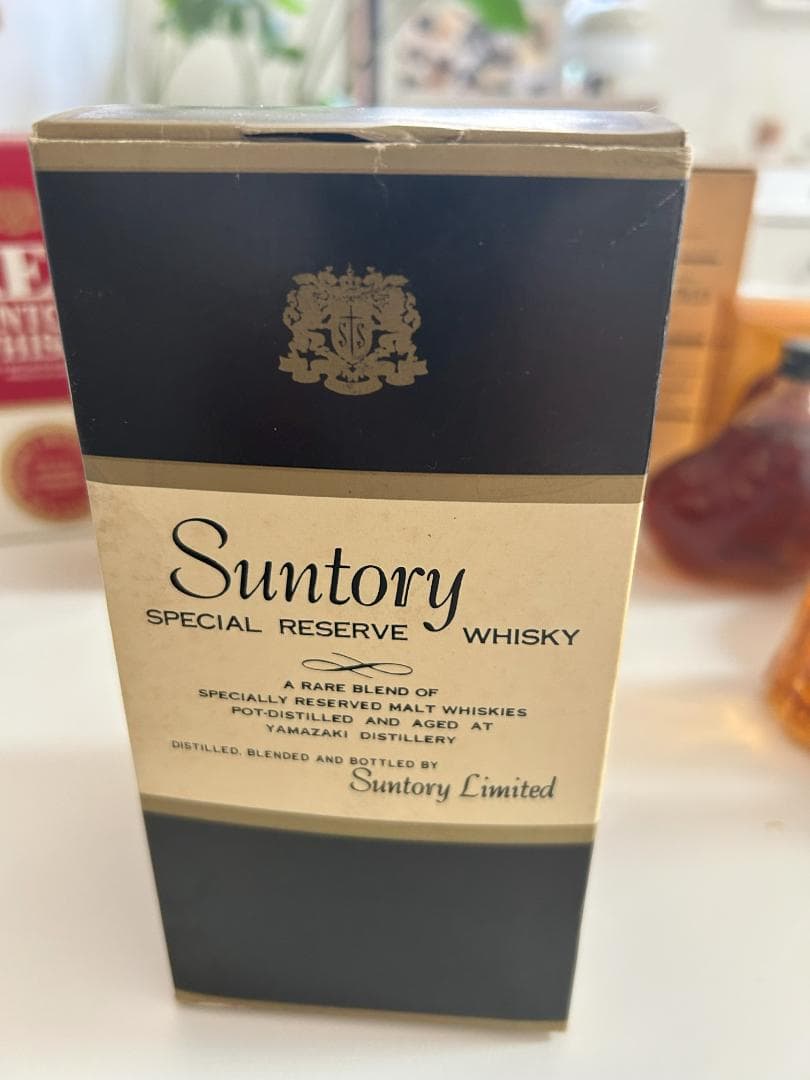 サントリーオールド他　ミニチュア瓶　１２本 + おまけ