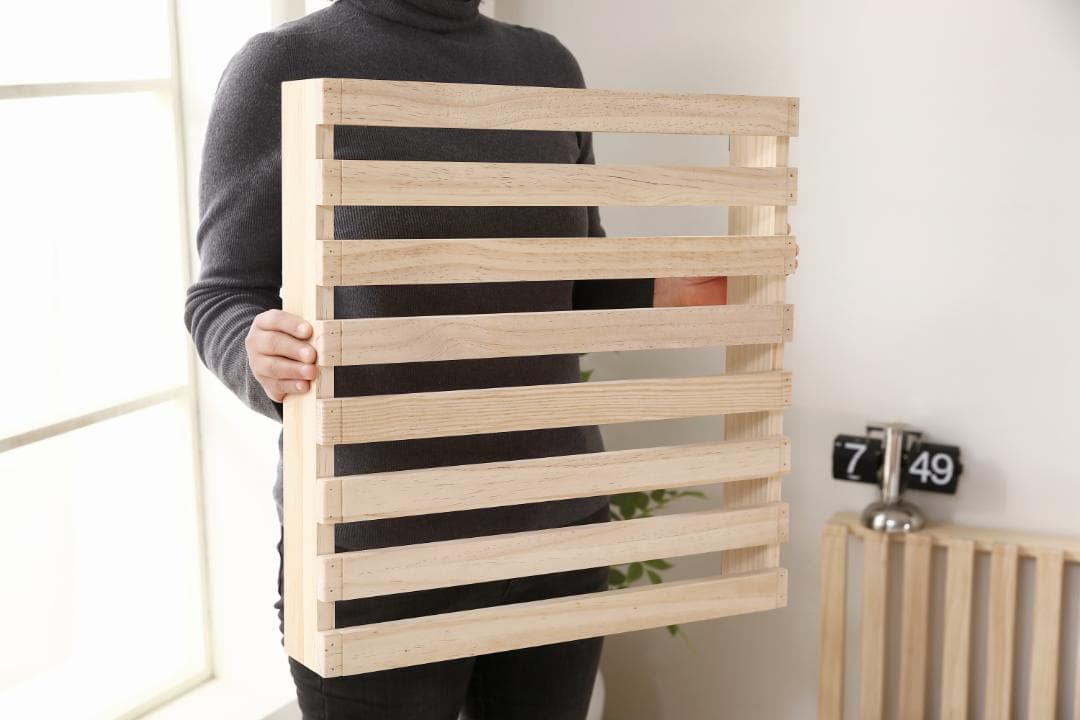 【新品】パレットベッド 50*50cm 4枚 コンセント付 天然木 組み換え自由