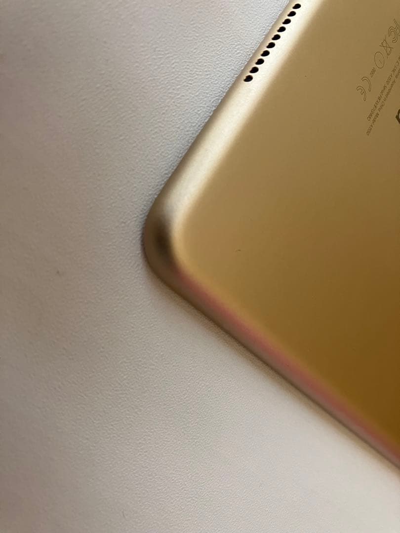 iPad mini4 Wi-Fi + Cellular 128GB ゴールド