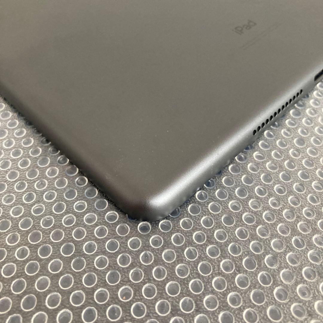 3052【早い者勝ち】iPad7 第7世代 32GB WIFIモデル☆