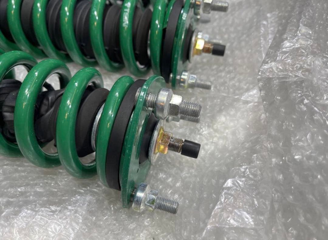 210系クラウン TEINフレックスZ車高調