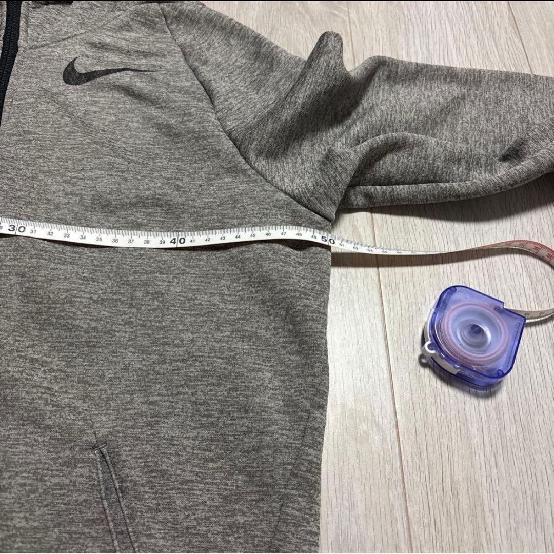 美品　NIKE グレー フード付きジャージ上下セット