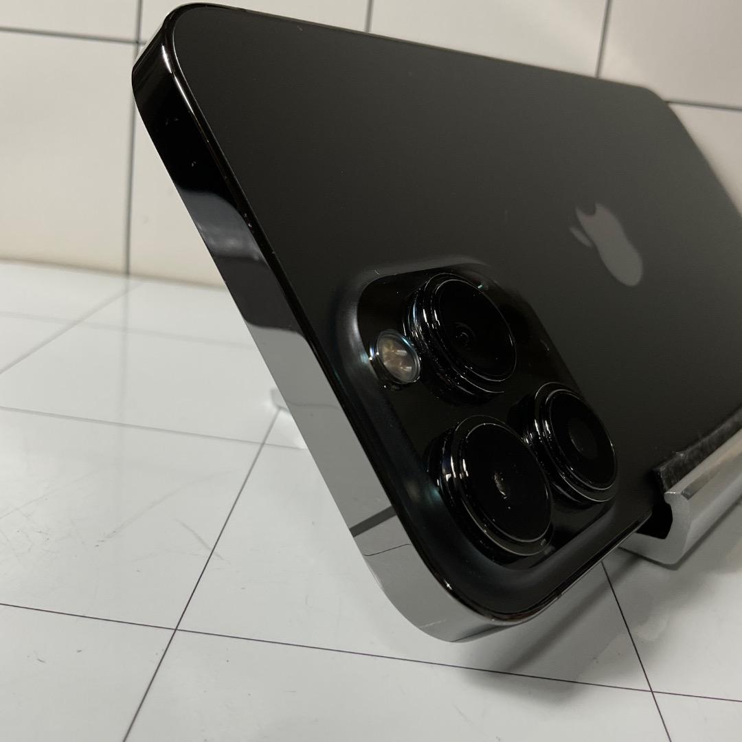 お奨め品iPhone13ProMax　128GB SIMフリーバッテリー100％
