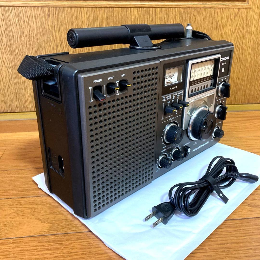 National COUGAR 2200 レトロラジオ　クーガー2200