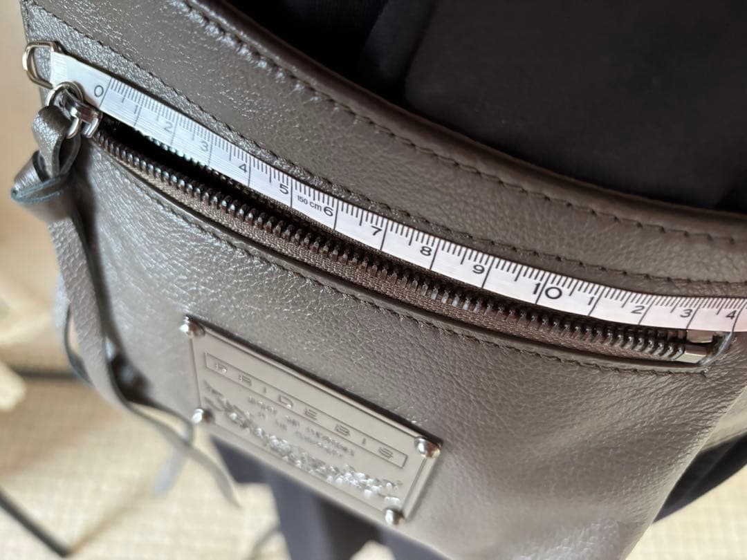 PRIDEBISグレー レザー ウエストポーチ