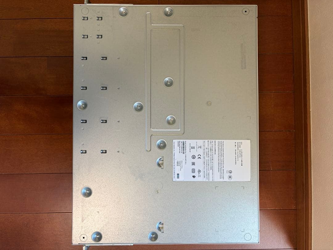 シスコC1000-24FP-4G-L-V01スイッチ