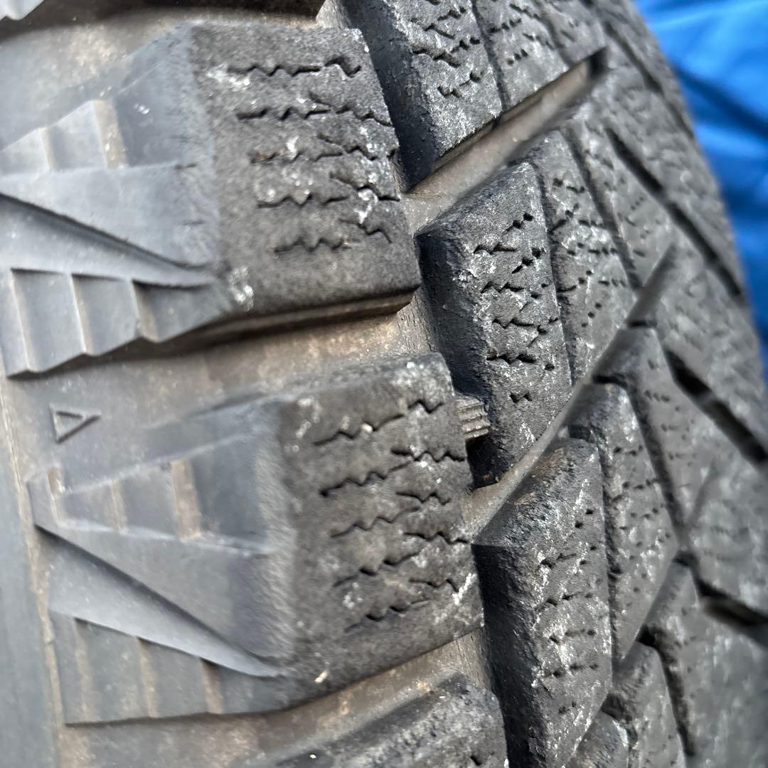 ⭐︎送料込み⭐︎【シボレー純正】17インチホイール・スタッドレスタイヤ4本セット