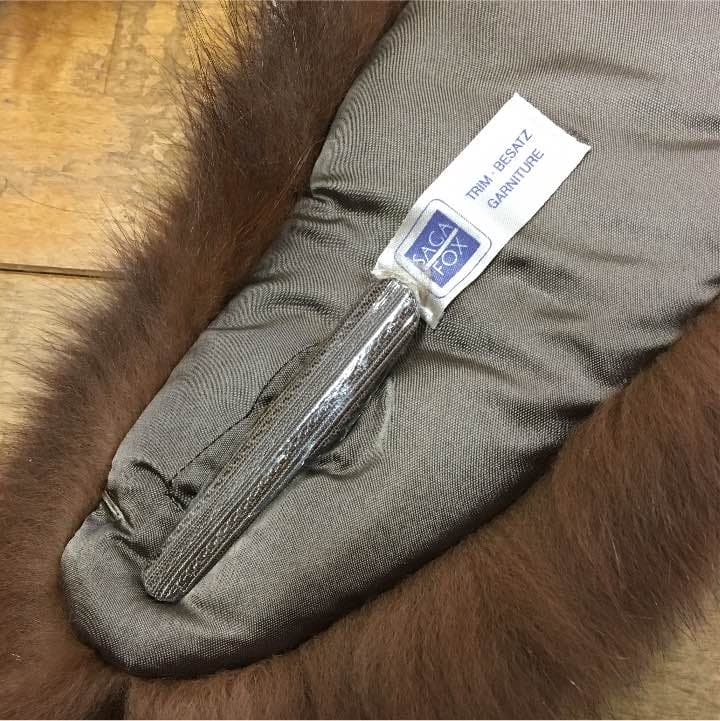 saga fox 茶色