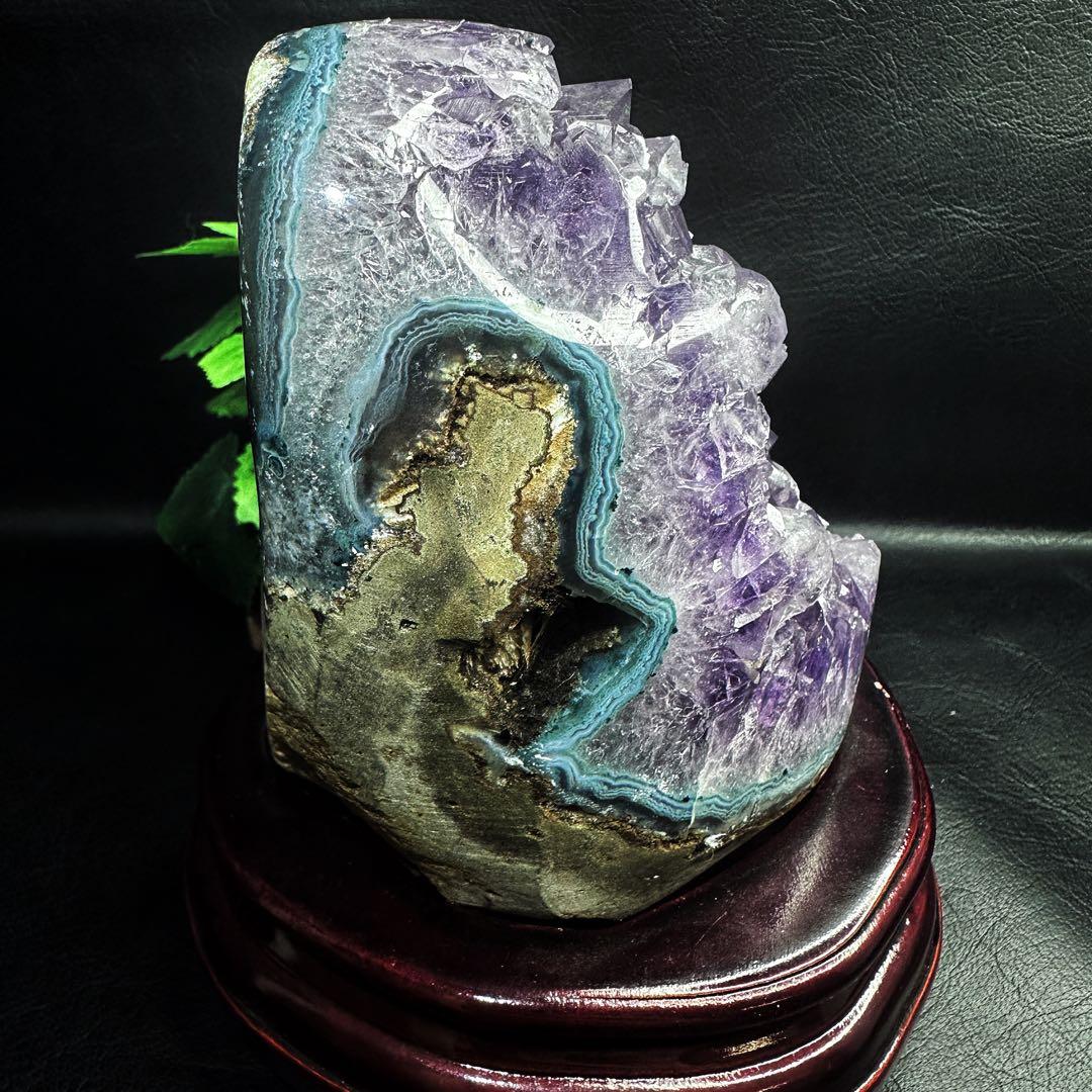 濃紫の煌めきウルグアイ産☆キラキラ☆アメジストクラスターパワーストーンA1087