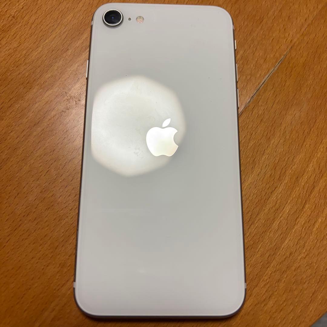 は*ち様 Apple iPhone se2 ホワイト 本体