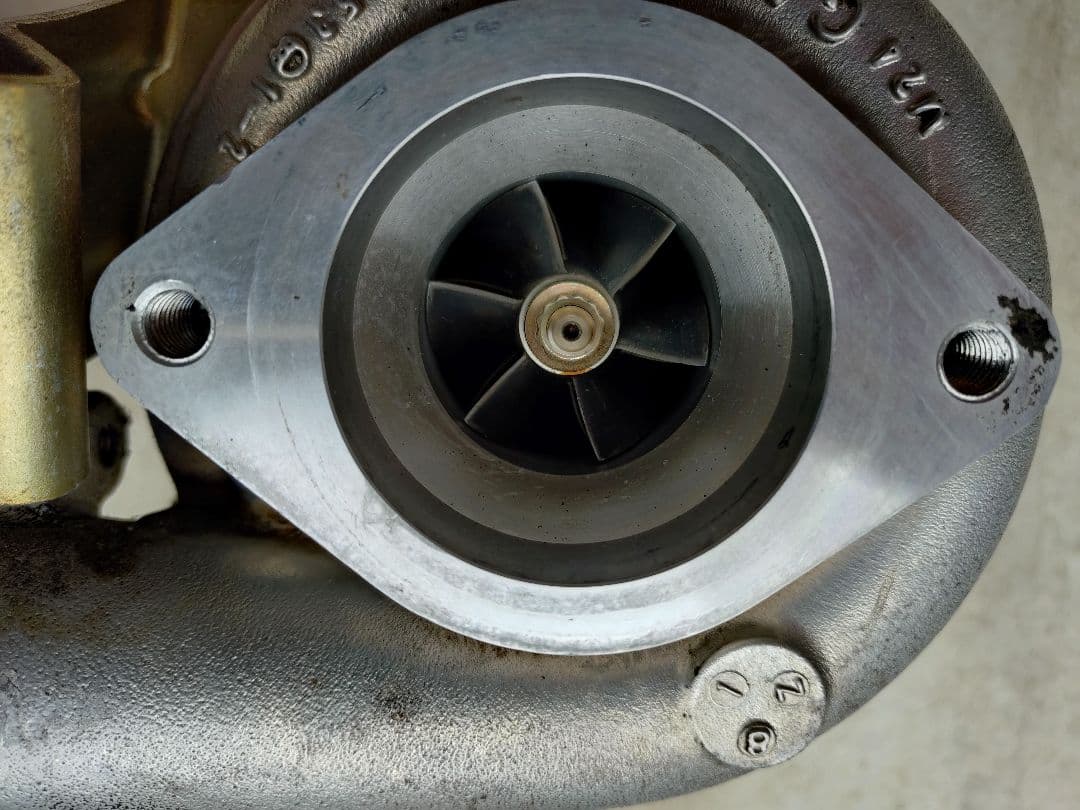 日産スカイラインGTR BNR34 純正タービン